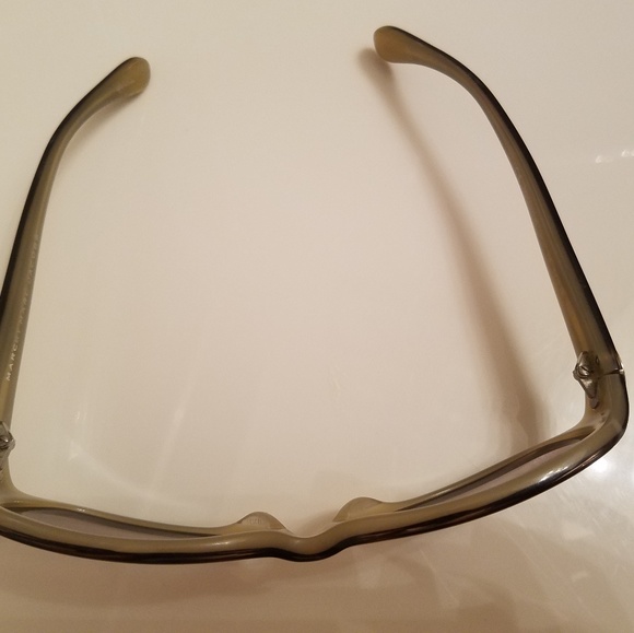 Marc Jacobs Sunglasses - Picture 6 of 8